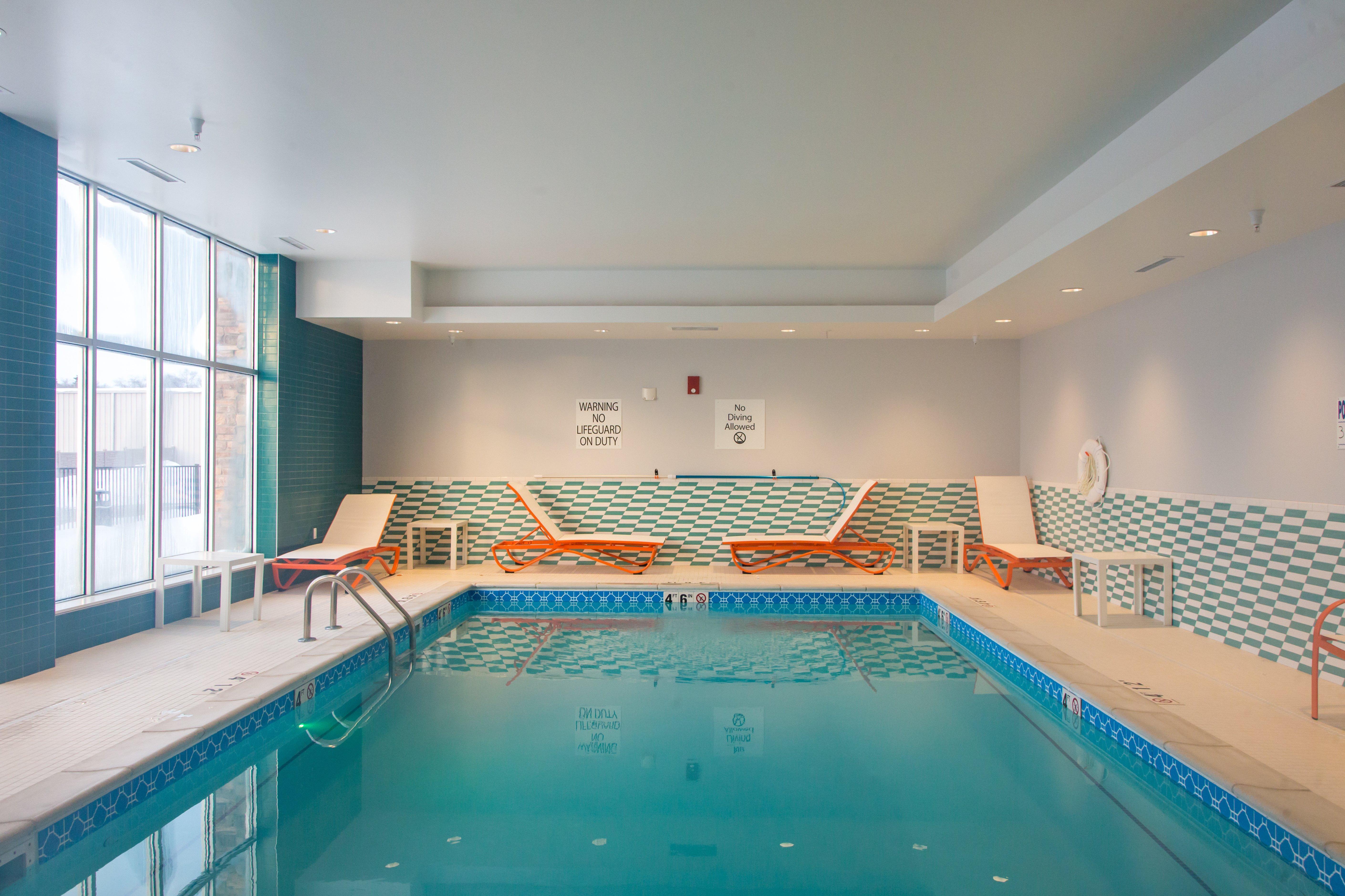 Holiday Inn Hotel & Suites - Mount Pleasant By Ihg Екстер'єр фото