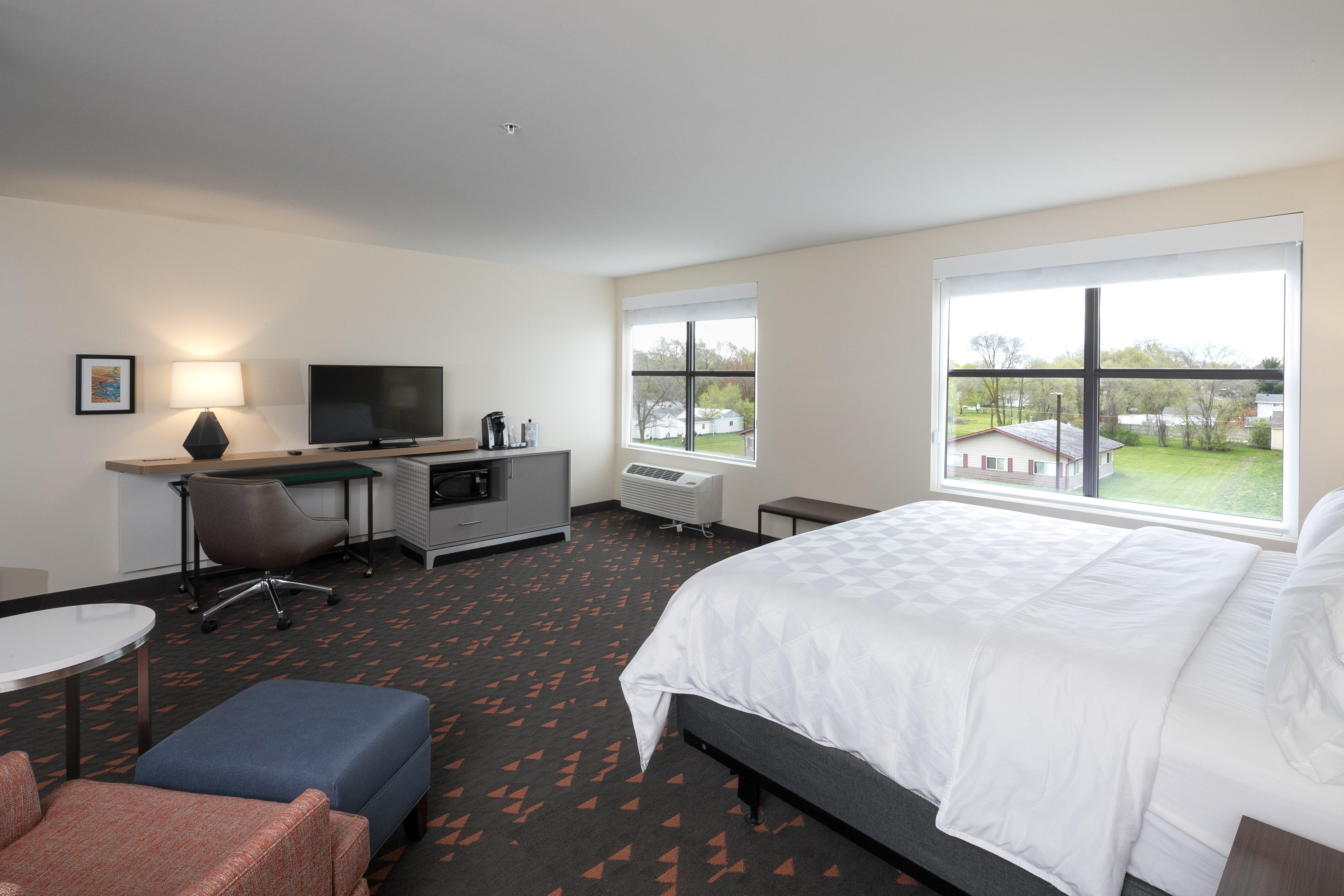 Holiday Inn Hotel & Suites - Mount Pleasant By Ihg Екстер'єр фото
