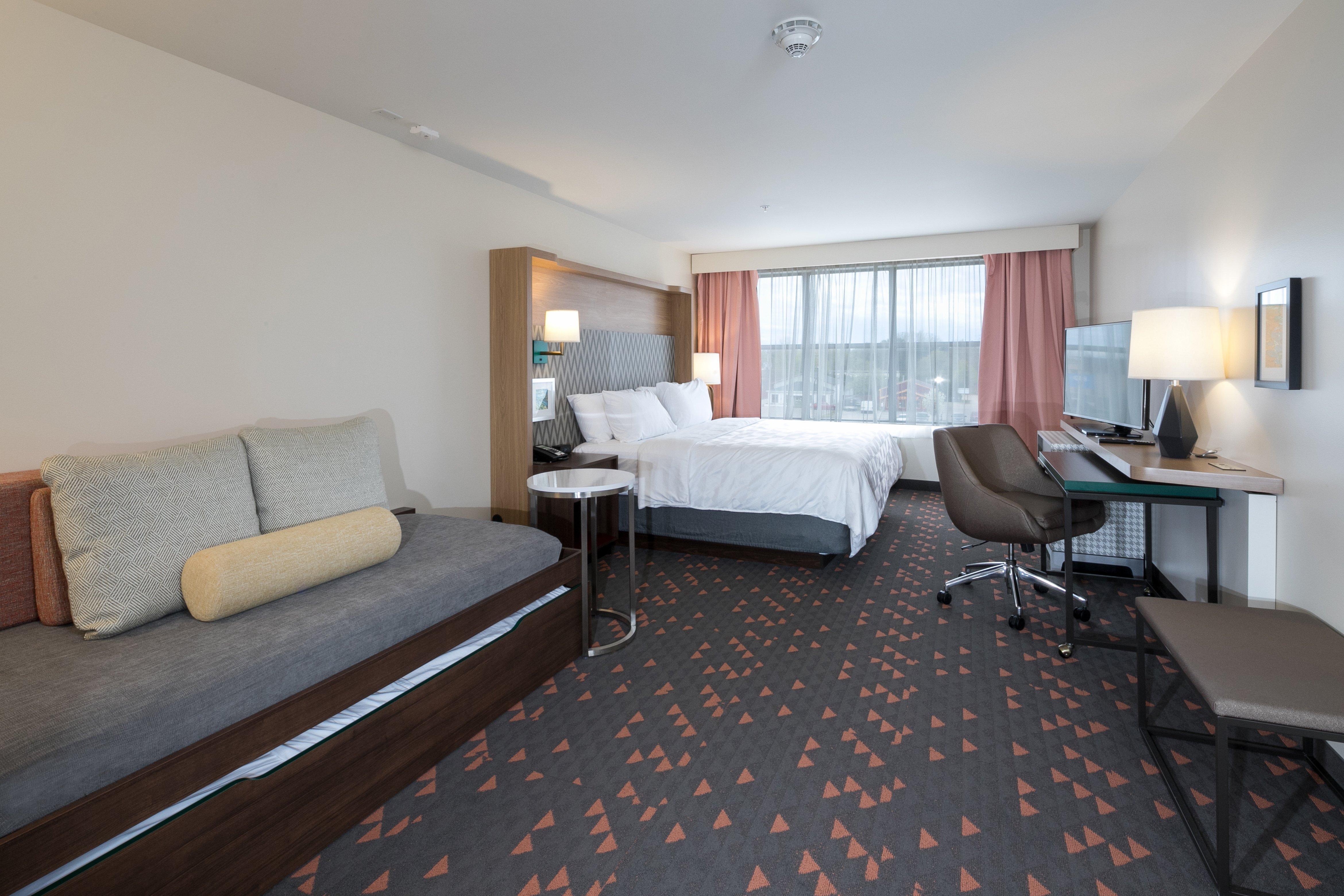 Holiday Inn Hotel & Suites - Mount Pleasant By Ihg Екстер'єр фото