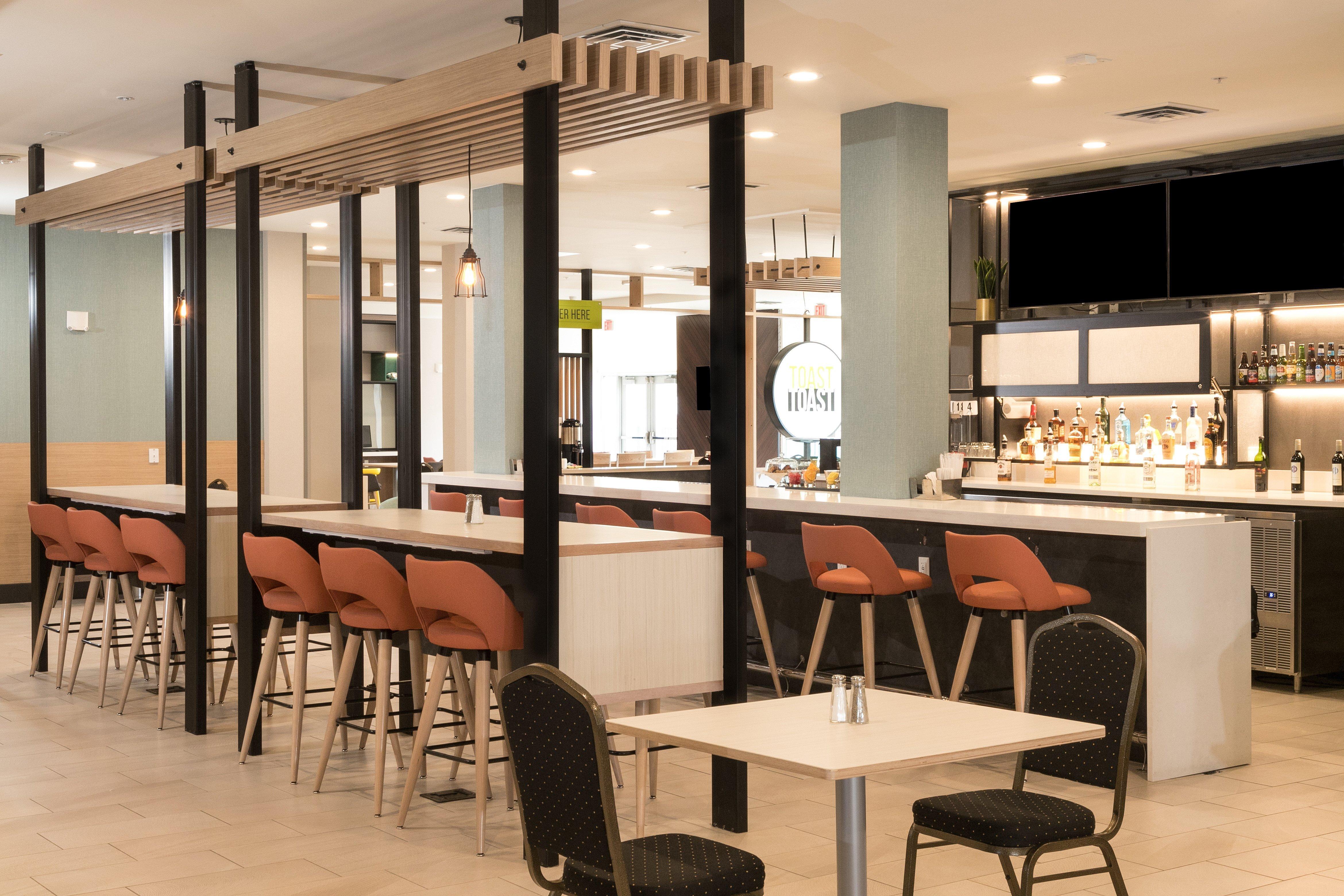 Holiday Inn Hotel & Suites - Mount Pleasant By Ihg Екстер'єр фото